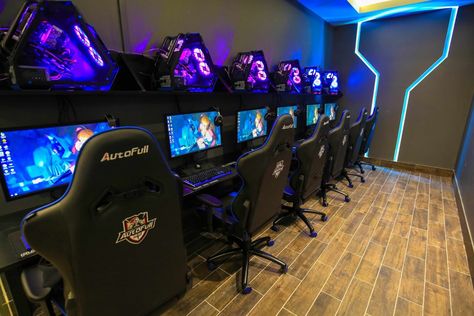 Internet Cafe Design, Gaming Center, Game Cafe, Internet Cafe, Entertainment Center Kitchen, Diy Tv Stand, Entertainment Logo, Internet Games, Entertainment Center Repurpose