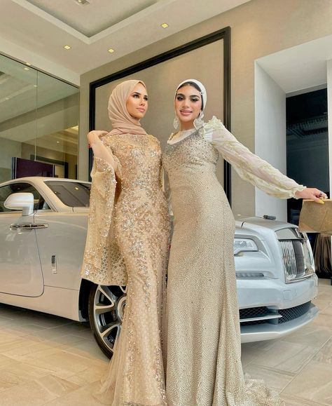 Hijab Prom Dress, Muslim Prom Dress, Hijabi Gowns, Hijab Styling, Modest Prom Dress, Hijab Dress Party, Mode Turban, Modest Prom, Modest Fashion Hijab