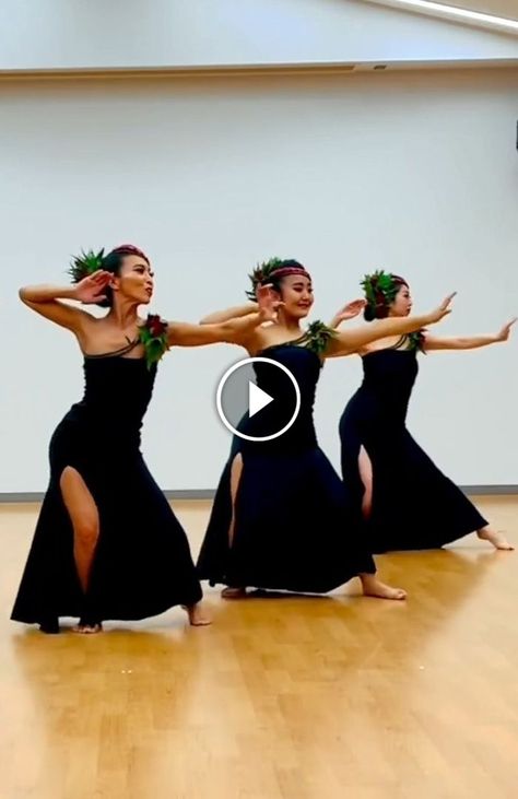 Tahitian Dresses Style, Polynesian Dance Videos, Polynesian Dress Style, Tahitian Dance Costume, Tahiti Dance, Hawaii Costume, Tahitian Dress, Polynesian Women, Hula Dress