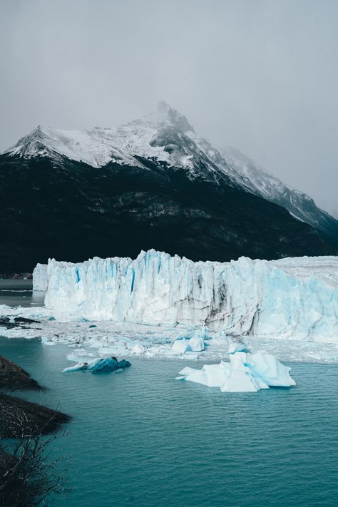 PERITO MORENO | GLACIER | PATAGONIA | ARGENTINA | EL CALAFATE | SOUTH AMERICA | BUCKET LIST | DESTINATION | TRIP | VACATION | TRAVEL | GUIDE | NATURE | OUTDOORS | PHOTOGRAPHY | PHOTO | AESTHETIC | BACKGROUND | WALLPAPER | BACKPACKING | SOLO TRAVEL | SOLO TRAVELER | INSPO | INSPIRATION | ADVENTURE TRAVEL | GLACIER TREKKING | KAYAKING | STUNNING VIEW | ICE HIKING | NATURAL WONDERS Patagonia Travel Photography, Glaciers Aesthetic, Glacier Aesthetic, Patagonia Aesthetic, Ecuador Aesthetic, Patagonia Nature, Patagonia Photography, America Bucket List, Argentina Nature