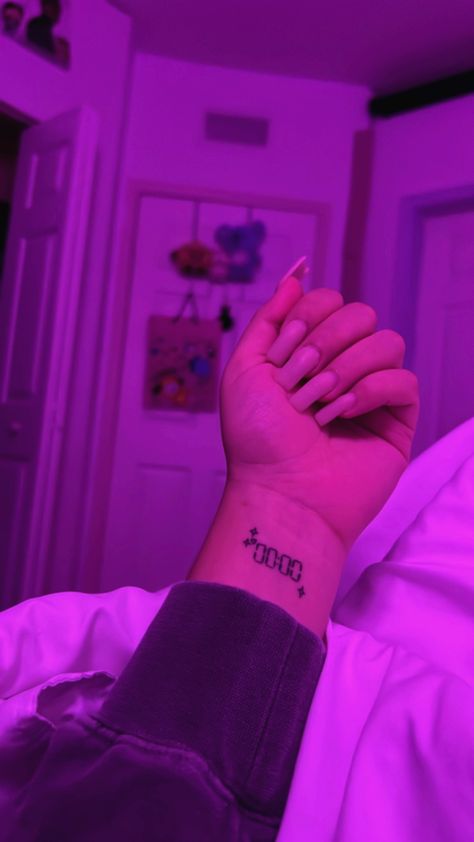 Zero Oclock Bts Tattoo, Zero O Clock Tattoo, Zero Oclock, Tattoo Nombres, Tattoos 2022, Zero O Clock, Bts Tattoo, Bts Tattoos, Clock Tattoo