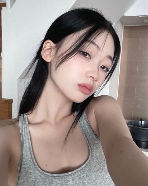 Makeup Asia, Makeup Ulzzang, Korean 10 Step Skin Care, Starting A New Business, Tato Henna, Ulzzang Makeup, Gorgeous Skin, Cute Makeup Looks, Business Loans