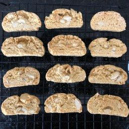 This recipe is a return to what's best about Italy's biscotti. It's light. It's crunchy. And, perhaps best of all, olive oil biscotti is tasty without being sinfully indulgent. Each piece of biscotti is only about 60 calories, depending on your choice of mix-ins, as it doesn't rely on butter like other bakery goodies.While this recipe is for the basic biscotti with cranberry and pistachio, use it as a template for any variety you can conceive. Just keep the mix-ins to 2 cups Italian Biscotti Recipe, Easy Biscotti Recipe, Cranberry Pistachio Biscotti, Lemon Biscotti, Almond Biscotti Recipe, Pistachio Biscotti, Italian Cookie Recipes, Olive Oil Recipes, Italian Recipes Traditional