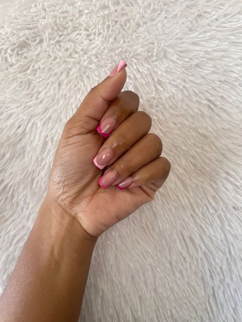 Short French Tip, Beginner Nail Designs, Short French, Box Braids Hairstyles For Black Women, Short Square Acrylic Nails, Short Acrylic, Braided Hairstyles For Black Women, Square Acrylic Nails, Fire Nails