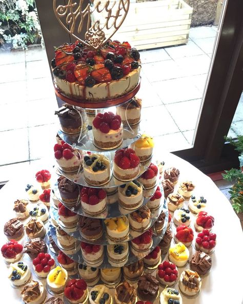 Pastry Wedding Cake, Wedding Cheesecakes Tiered, Wedding Cake Mini Cakes, 3 Tier Cheesecake Wedding Cake, Wedding Mini Cheesecakes, Wedding Cheesecake Cupcakes, Cake Displays For Weddings, Cheesecake Tower Wedding, Cake And Donuts Wedding