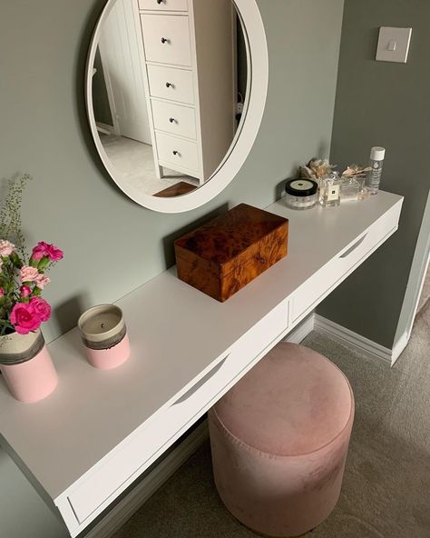 Women are turning a £40 drawer from IKEA into the dream dressing table – and it fits the smallest bedrooms – The Sun Ikea Dressing Table, Modern Dressing Table Designs, Aesthetic Interior Design, Dressing Room Decor, Drawing Room Decor, Dressing Table Design, Small Bedroom Decor, Dressing Room Design, Room Ideas Bedroom