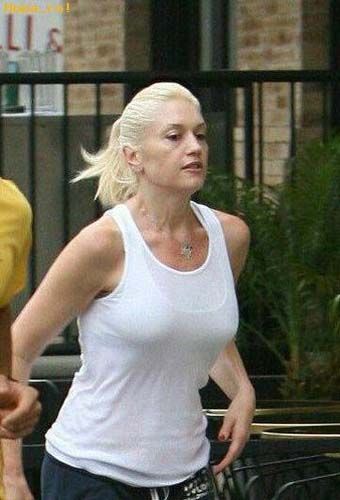 pictures of gwen stefani without makeup Gwen Stefani Without Makeup, Gwen Stefani Makeup, Gwen Stefani Pictures, Gwen Renée Stefani, Home Remedies For Wrinkles, Models Without Makeup, Celebs Without Makeup, Gwen Stefani Style, Wrinkle Free Skin