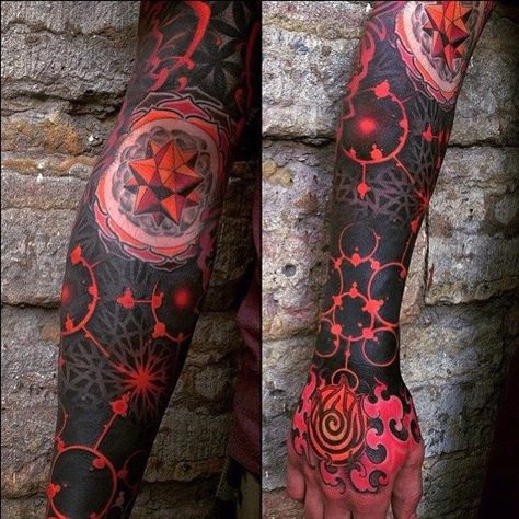 So stunning!! Black Sleeve Tattoo, Underarm Tattoo, Spirit Design, Kunst Tattoos, Blackout Tattoo, Sick Tattoo, Marvel Tattoos, Muster Tattoos, Cat Tattoos