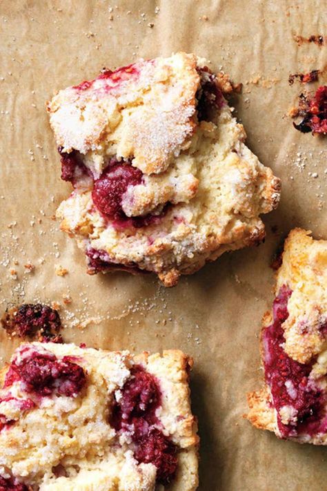 These raspberry scones are delightfully easy to make at home and can be ready in just 30 minutes. Enjoy them warm or at room temperature with afternoon tea. #easylunchrecipes #familydinner #familyfriendlyrecipes #marthastewart #recipeideas #recipes #weeknightdinners Easy Scones, Raspberry Juice, Raspberry Scones, Frozen Raspberries, Raspberry Recipes, Scones Recipe, Scone Recipe, High Tea, Martha Stewart