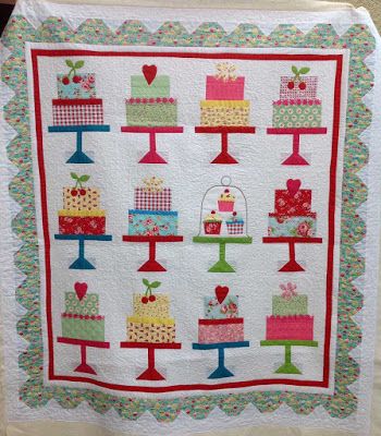 Cake Quilt, Mini Quilt Patterns, Row Quilt, Crazy Quilt Blocks, Lori Holt, Cute Quilts, Cake Walk, Diy Quilt, Quilted Table