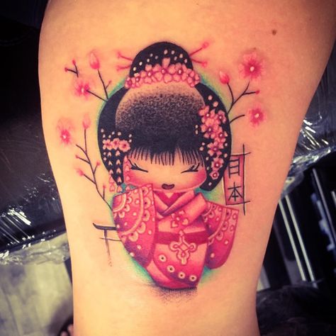 Dawn Ní Shúilleabháin on Instagram: “Kokeshi doll redesigned and tattoo today for Dorota” Kokeshi Tattoo, Geisha Tattoos, Crane Tattoo, Doll Tattoo, Wicked Tattoos, Full Back Tattoos, Kawaii Tattoo, Sweet Tattoos, Nose Piercings