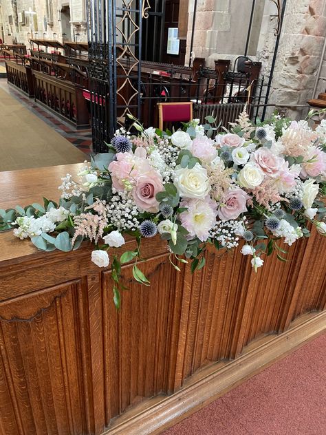 Long And Low Flower Arrangement, Top Table Flowers, Blush Pink Wedding Flowers, Church Altar, Table Flower Arrangements, Church Flower Arrangements, Table Flower, Flowers Love, Church Flowers