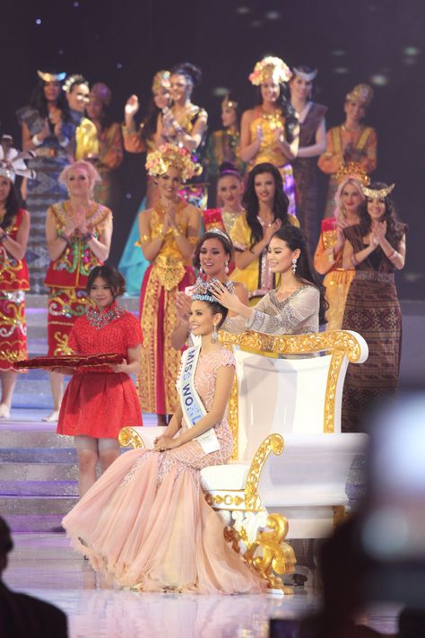 https://flic.kr/p/o9BAkM | Final Miss World 2013 Miss World 2013, Megan Young, Miss World, Fair Grounds, Photography