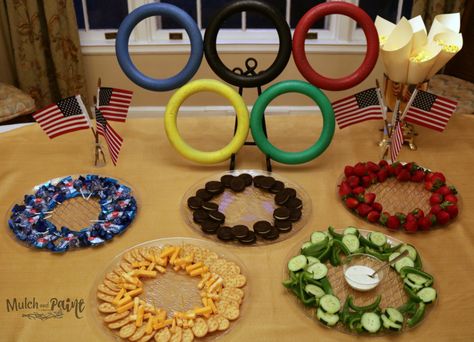 Olympic Party Decorations Diy, Gymnastics Snacks, Family Reunion Olympics, Diy Olympic Rings, Olympics Food, Olympics Party Ideas, Christmas Olympics, Summer Olympics Crafts, Summer Olympics Party