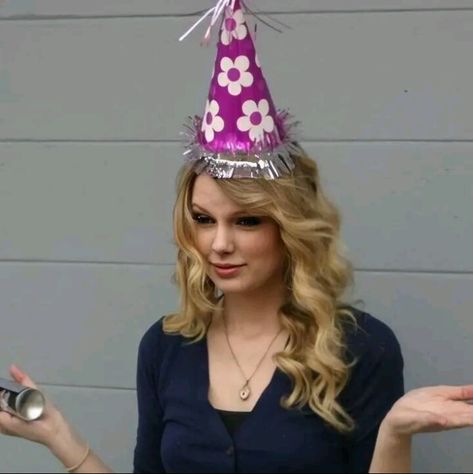 Taylor Swift, Swift, A Woman, Birthday, Instagram