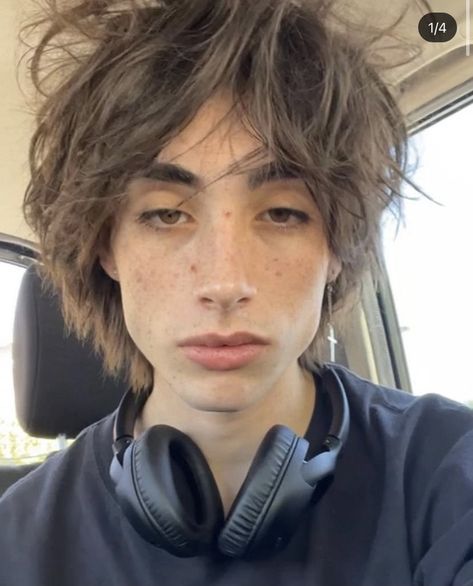 Creepy Guy, Grunge Boy, Boy Face, Sleepy Eyes, Bare Face, Face Claims, Pretty Face, Cortes De Cabello Corto, Hair Inspo