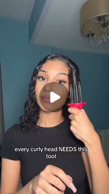 Curly Hair Trends, Curly Hair Beauty, Shoulder Length Curly Hair, Wavy Hairstyles Tutorial, Kids Curly Hairstyles, Short Hair Images, Bangs Hairstyles, Hair And Makeup Tips, Chin Length Hair