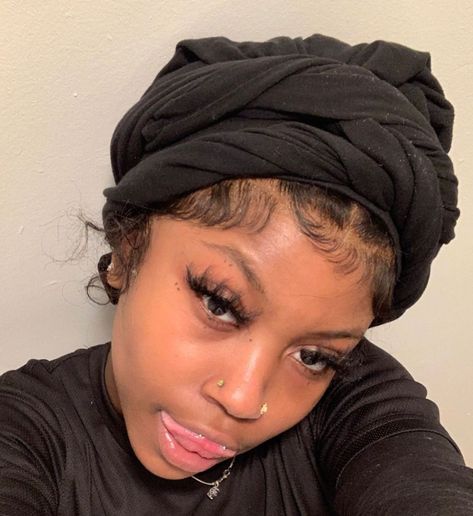 Headwrap Styles, Headwrap Hairstyles, Hair Styles Black, Head Wrap Styles, Hair Wrap Scarf, Hair Scarf Styles, Mode Turban, Nose Studs, Head Scarf Styles