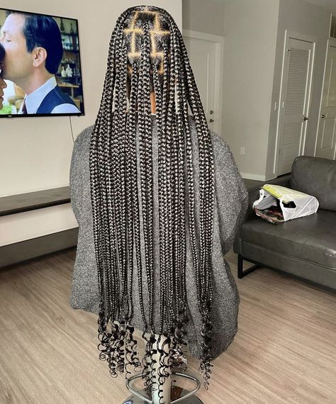 Braids With Curly Ends, Medium Knotless, Black Kids Braids Hairstyles, Short Box Braids Hairstyles, Pretty Braids, Braided Hairstyles For Black Women Cornrows, Kids Curly Hairstyles, Peekaboo Hair, Big Box Braids Hairstyles