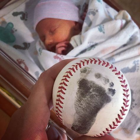 Baby footprint on baseball #memento #decor ❤ it! #diy #baby #babyfootprint #sports #keepsakes Baseball Dodgers, Baby Boy Baseball, Baseball Baby Shower Theme, Baby Boy Newborn Pictures, Baseball Room, Baby Footprint, Baby Boy Room Nursery, Baby Boy Photography, Baseball Baby