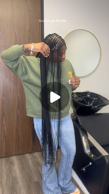 9.9K views · 1K likes | 𝑯𝒐𝒖𝒔𝒕𝒐𝒏 𝑩𝒓𝒂𝒊𝒅𝒊𝒏𝒈 𝑺𝒂𝒍𝒐𝒏 👑 on Instagram: "40 inch sew-in bussing down 💃🏾  Book under small Knotless braids💕💕  #houstonbraider #houstonbraids" 40 Inch Braids, Small Full Knotless Braids, Extra Small Knotless Braids, Small Knotless Braids, Small Knotless, Braid Patterns, Knotless Braids, Sew In, Box Braids