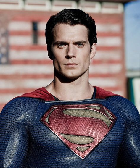 Henry Cavill Is Reportedly No Longer Superman & Fans Are Heartbroken #refinery29 https://www.refinery29.com/en-us/2018/09/209736/henry-cavill-no-longer-superman-fan-reactions Superman Cavill, Superman Photos, Henry Superman, Superman Suit, Superman Film, Superman Pictures, Superman Henry Cavill, Film Man, Superman Art