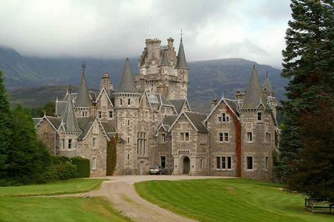 Glenbogle Castle, Scotland Monarch Of The Glen, Castles In Scotland, Scotland Highlands, Scottish Castles, Grand Homes, Beautiful Castles, To Infinity And Beyond, Hotels And Resorts, Boutique Hotel