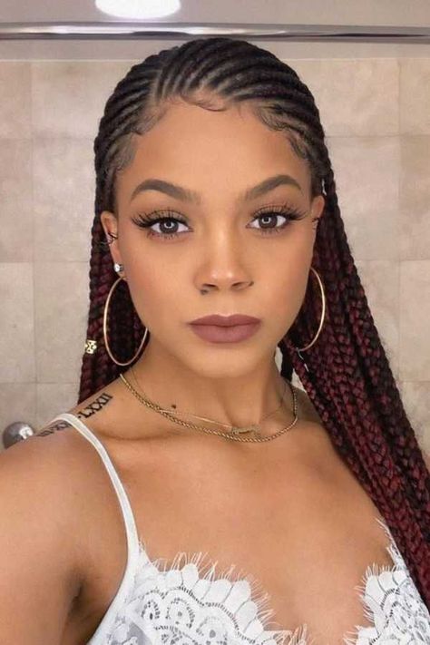 Effortless Elegance: 45 Simple Fulani Braids Hairstyles To Elevate Your Look - ReenaSidhu Chunky Fulani Braids, Braided Hairstyles Fulani, Pretty Braided Hairstyles With Curls, Fulani Styles, Pretty Braided Hairstyles Black Women, Large Lemonade Braids, Half Braids Half Curls, Small Fulani Braids, Simple Cornrow Ideas