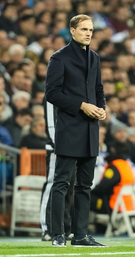 Tuchel Chelsea, Manager Outfit, Thomas Tuchel, Soccer Guys, Sports Figures, Football Coach, Chelsea Fc, كرة القدم, Stylish Men