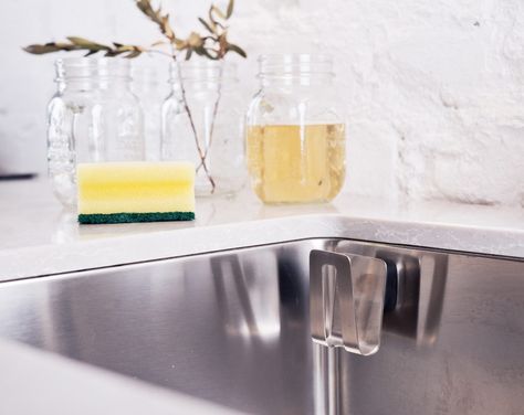 magisso sink Kitchen Sink Sponge Holder, Sink Sponge Holder, Composite Sinks, Metal Sink, Dirty Kitchen, Kitchen Sink Accessories, Kitchen Sponge, Steel Kitchen Sink, Tidy Kitchen