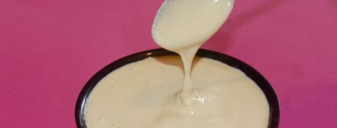 Creamy Macadamia Salad Dressing - HowDoIGoVegan.com Macadamia Salad, Oil Free Salad Dressing, Macadamia Nut Butter, Simple Salad, Red Onions, Roasted Chickpeas, Vegan Salad, Macadamia Nuts, Salad Dressing Recipes