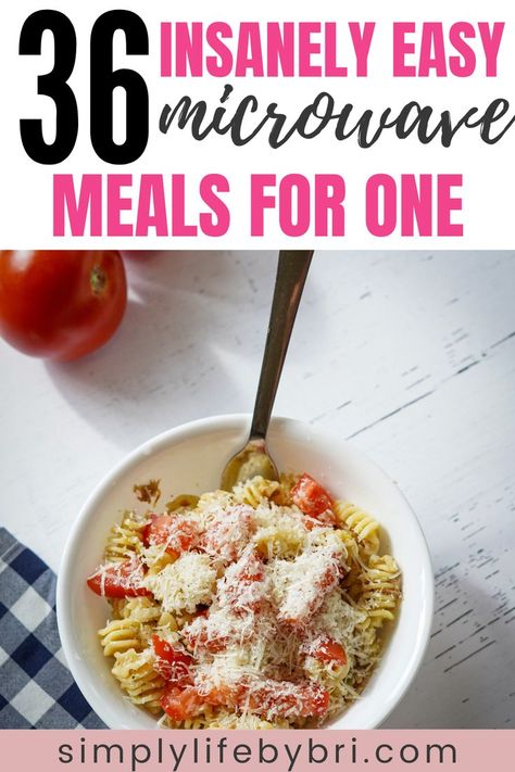 microwave meals for one Fast One Person Meals, Quick Single Meals, Lunch For One Person Easy Meals, Quick Easy Single Serve Dinner, Individual Meals For One, Diy Microwave Meals, Easy 1 Person Meals Healthy, Simple Single Person Meals, Quick Lunch For One