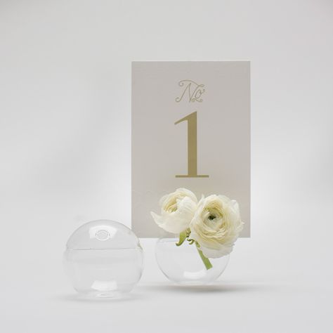 bud vases that double as table number holders! Bubble Table, Table Number Holder, Table Labels, Bubble Vase, Food Cards, Diy Wedding Table, Table Number Holders, Table Card Holder, Place Holder