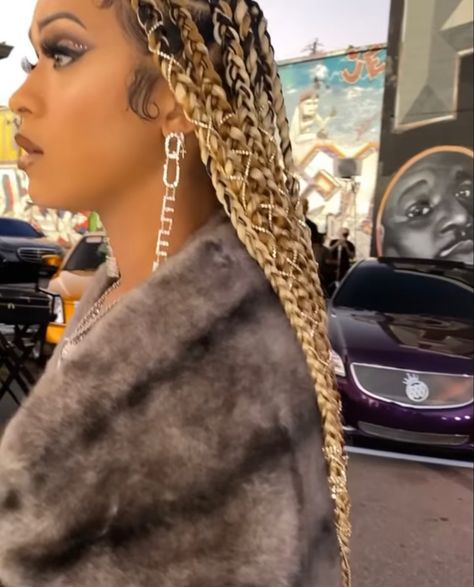 Blonde Coi Leray Braids, Coi Leray Braids With Color, Coi Leray Braids Blonde, Coo Leray Braids, Cool Leray Braids, Coi Lorey Hair Braids, Model Hair, How To Do Nails, Influencer