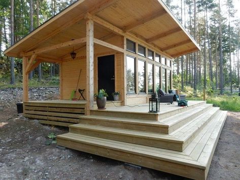 Nordic Barnhouse, Timber Frame Cabin, Casa Hobbit, Wooden Cabin, Tiny Cabins, Modern Tiny House, Tiny Cabin, Hus Inspiration, Tiny House Cabin