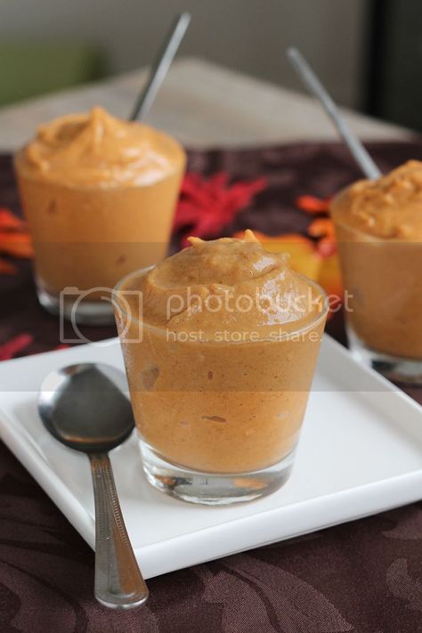 Healthy Pumpkin Mousse, Pumpkin Mousse, Pumpkin Flavor, Healthy Pumpkin, Delicious Desserts, Mousse, Gingerbread, I Love