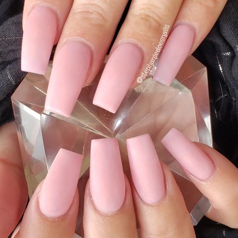 C Shape Nails Long, Creamy Pink Acrylic Nails, Natural Acrylic Nails Matte, Matt Pink Acrylic Nails, Ballerina Nails Medium Length Pink, Light Pink Matte Acrylic Nails, Plush Pink Nails, Matte Square Nails Short, Med Square Nails