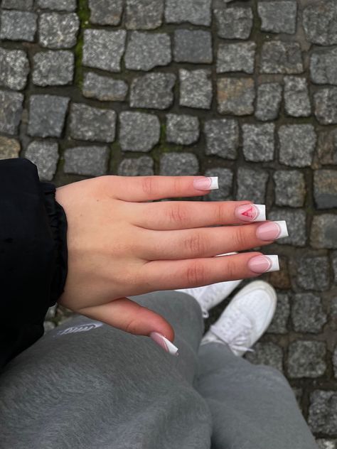 Mails With Initial, Nails Initials Boyfriend, Nail Initial Boyfriend, Bf Initial Nails, Boyfriends Initials On Nails, Initial On Nails Boyfriends, R Initial Nails, Nails Boyfriend Initial, Boyfriend Nails Initial