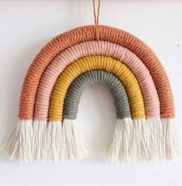 Ideas Decorar Habitacion, Rainbow Macrame Wall Hangings, Boho Rainbow Decor, Bright Nursery, Boho Rainbow Wall, Rainbow Wall Decor, Rainbow Diy, Rainbow Nursery Decor, Rainbow Macrame