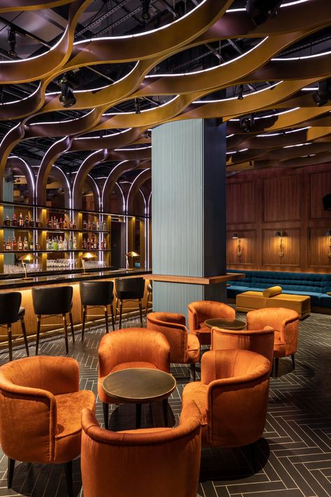 8 Street - Brickell Bar Lounge Room, Luxury Restaurant Interior, Bar Lounge Design, Restaurant Design Inspiration, Modern Restaurant Design, Luxxu Modern Design Living, Elegant Bar, Lounge Interiors, Nightclub Design