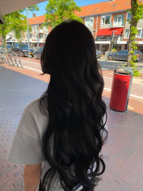 Hairmakeover Healthy Black Hair, Black Wavy Hair, Black Hair Aesthetic, Kadeřnické Trendy, Long Healthy Hair, Jet Black Hair, Vlasové Trendy, Long Dark Hair, Pretty Hair Color