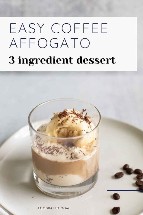 affogato in a glass Ice Cream With Espresso, Espresso And Ice Cream Drink, Ice Cream In Coffee, Coffee Dessert Drinks, Irish Coffee Affogato, Espresso And Ice Cream, Frozen Espresso Drinks, Italian Coffee Cream Dessert, Italian Affogato Recipe