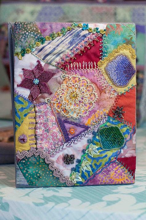 modern crazy quilts | Found on pinterest.com Quilted Art, Quilt Journal, Diary Art, Coral Reef Art, Grandmother Quilt, Quilt Book, Crazy Quilts Patterns, Crazy Quilt Stitches, Scrapbook Cover