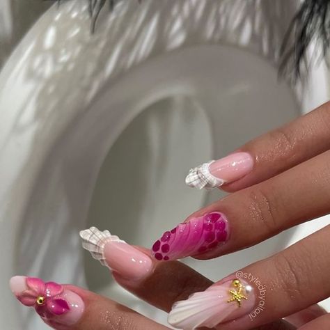 𝑴𝒚𝒂 𝐴𝑖𝑙𝑎𝑛𝑖 on Instagram: "Vacation ready 🌺🌊  (Gel-X set)   #styledbyailani" Summer Nails Painted, Nessa Nails, Elite Nails, Nails Painted, Light Nails, Claw Nails, Mermaid Nails, Long Acrylic Nails Coffin, Short Acrylic Nails Designs