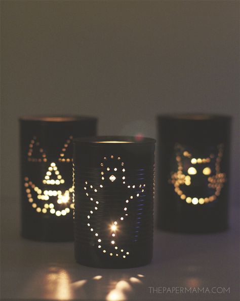 Spooky Tin Can Lantern DIY #diy #lantern #halloween Halloween Lanterns Diy, Can Lanterns, Tin Can Lanterns, Lantern Diy, Uhyggelig Halloween, Table Halloween, Lantern Ideas, Halloween Cans, Tin Can Crafts