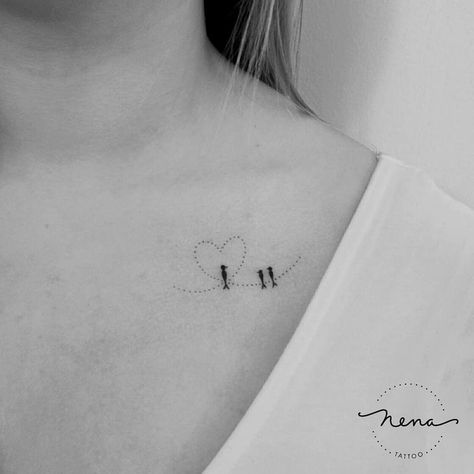 Tiny Birds and Dotwork Heart Tattoo by Nena_Tattoo Tiny Minimalist Tattoo, Mutterschaft Tattoos, Mom Tattoo Designs, Shape Tattoo, Tattoo Zeichnungen, Tattoo For Son, Mother Tattoos, Tattoos Geometric, Парные Тату