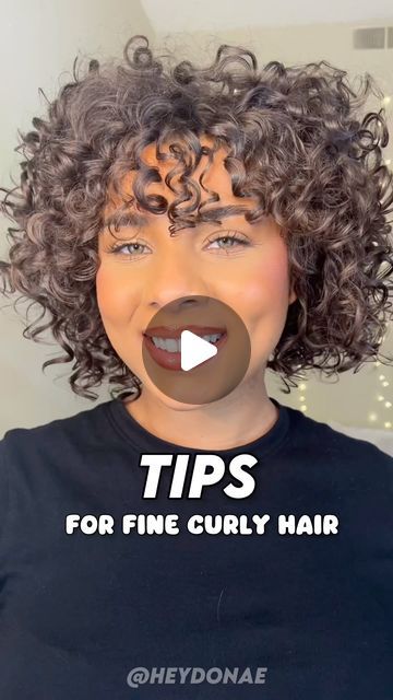 Shoulder Length Curly Hair With Fringe, Curly Fine Hair Styles Natural Curls, Curly Hairstyles For Fine Hair, Styling Natural Curly Hair, Short Curly Bob Hairstyles Over 50, How To Sleep With Short Curly Hair, Curly Fine Hair Cuts, Short Curly Hairdos Easy, Products For Short Curly Hair