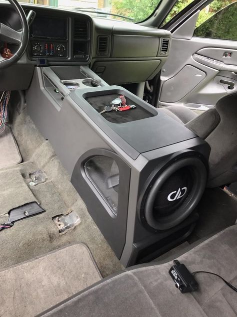 Truck Audio, Car Audio Fabrication, Mobil Design, Accessoires 4x4, Custom Center Console, Custom Car Audio, Subwoofer Box Design, Car Stereo Systems, Car Audio Installation