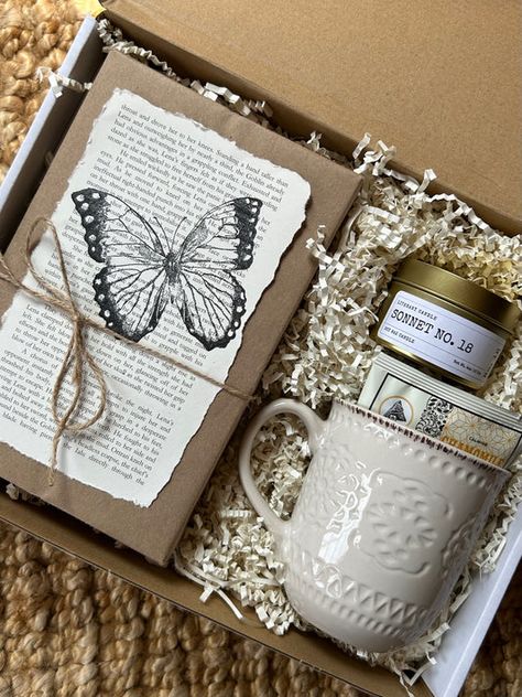 Products – Sparrow and Page Book Gift Box Ideas, Date With A Book Gift, Book Box Gift, Book Gift Basket, Lovers Bedroom, Tea Sachet, Harney And Sons Tea, Literary Candles, Book Care