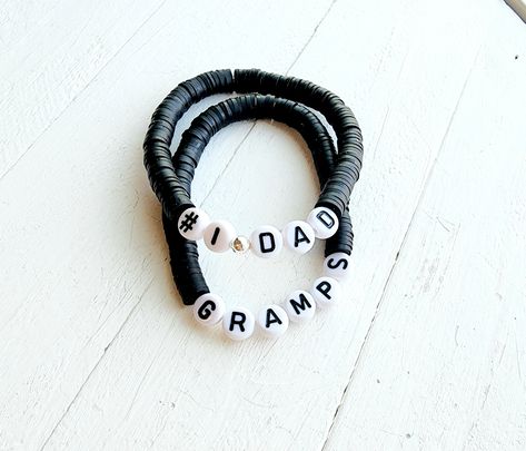 Fathers Day Bracelet, Pop Christmas, Fan Bracelet, Dad Bracelet, Boys Bracelets, Clay Bracelets, Homemade Bracelets, Bracelet Craft, Clay Bead Bracelet